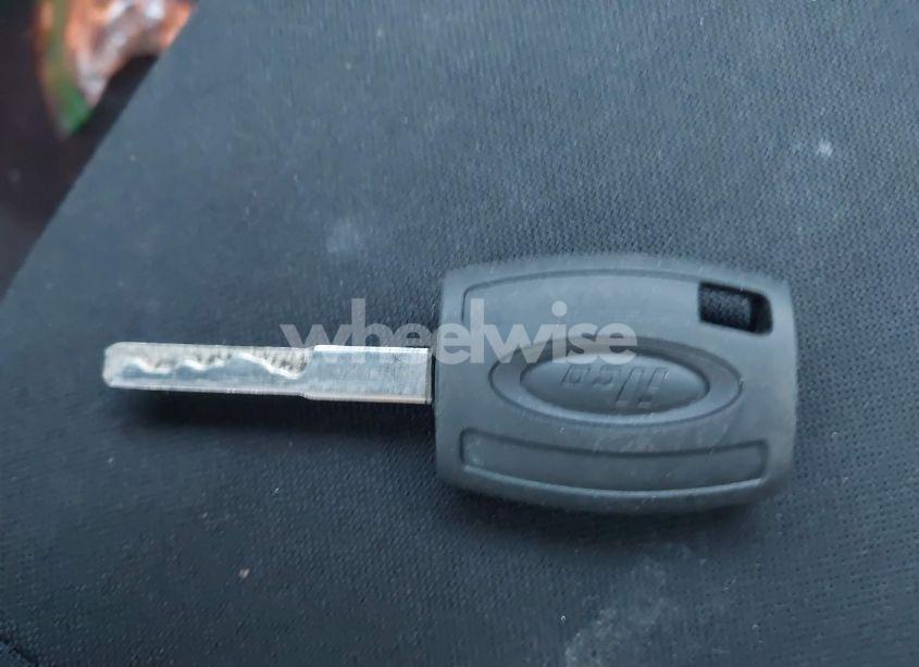 Photo 11 of 2015 Ford Focus SE (VIN 1FADP3F25FL289770)