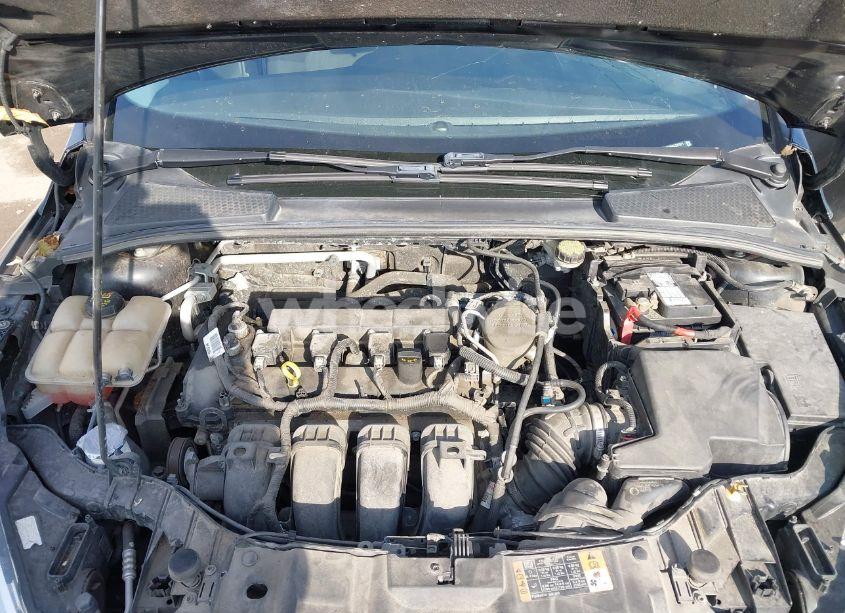 Photo 10 of 2016 Ford Focus SE (VIN 1FADP3F25GL237671)