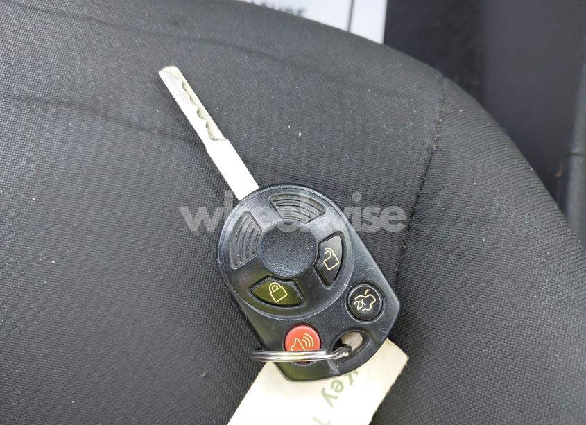 Photo 11 of 2016 Ford Focus SE (VIN 1FADP3F25GL237671)