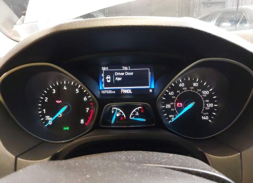 Photo 7 of 2016 Ford Focus SE (VIN 1FADP3F25GL255782)