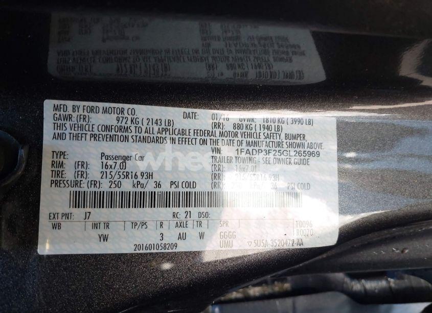 Photo 9 of 2016 Ford Focus SE (VIN 1FADP3F25GL265969)