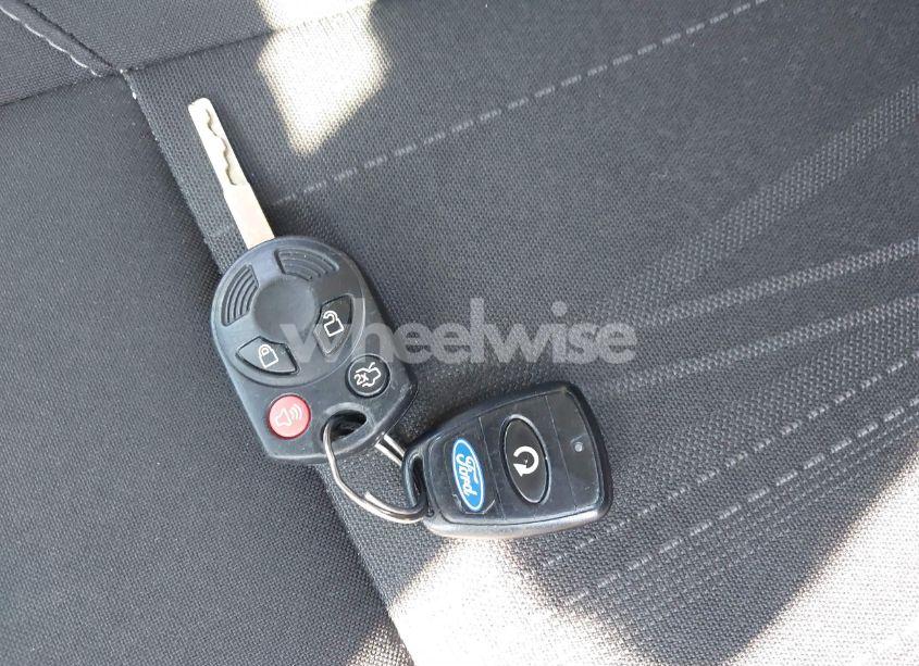 Photo 11 of 2016 Ford Focus SE (VIN 1FADP3F25GL278916)