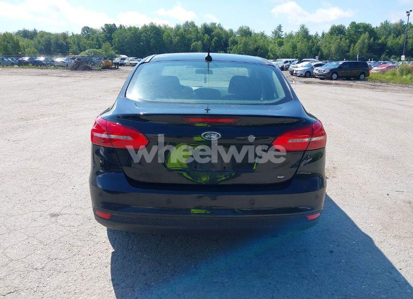 Photo 15 of 2016 Ford Focus SE (VIN 1FADP3F25GL278916)