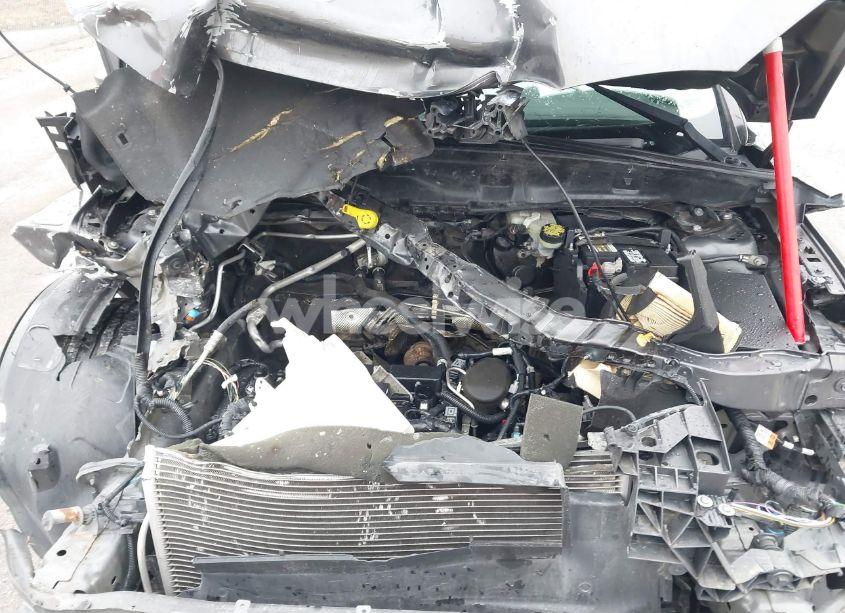 Photo 10 of 2016 Ford Focus SE (VIN 1FADP3F25GL281847)