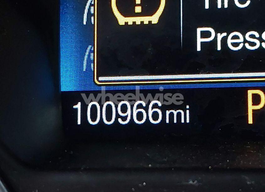 Photo 16 of 2016 Ford Focus SE (VIN 1FADP3F25GL281847)