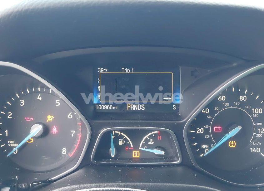 Photo 7 of 2016 Ford Focus SE (VIN 1FADP3F25GL281847)