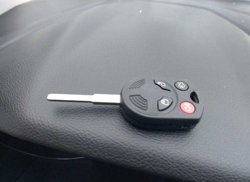 Photo 11 of 2016 Ford Focus SE (VIN 1FADP3F25GL281850)