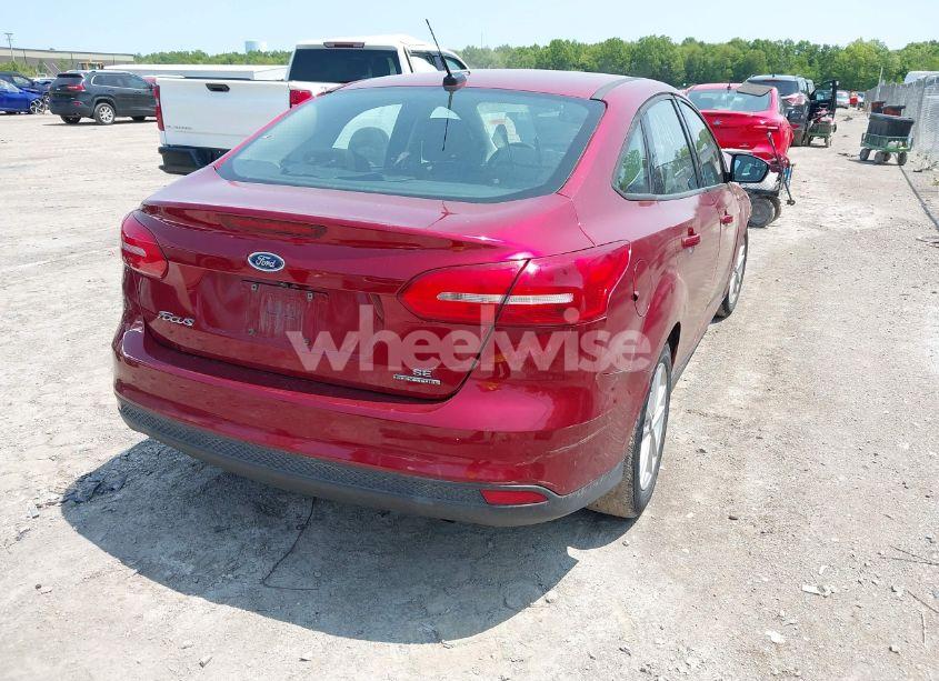 Photo 4 of 2016 Ford Focus SE (VIN 1FADP3F25GL305144)