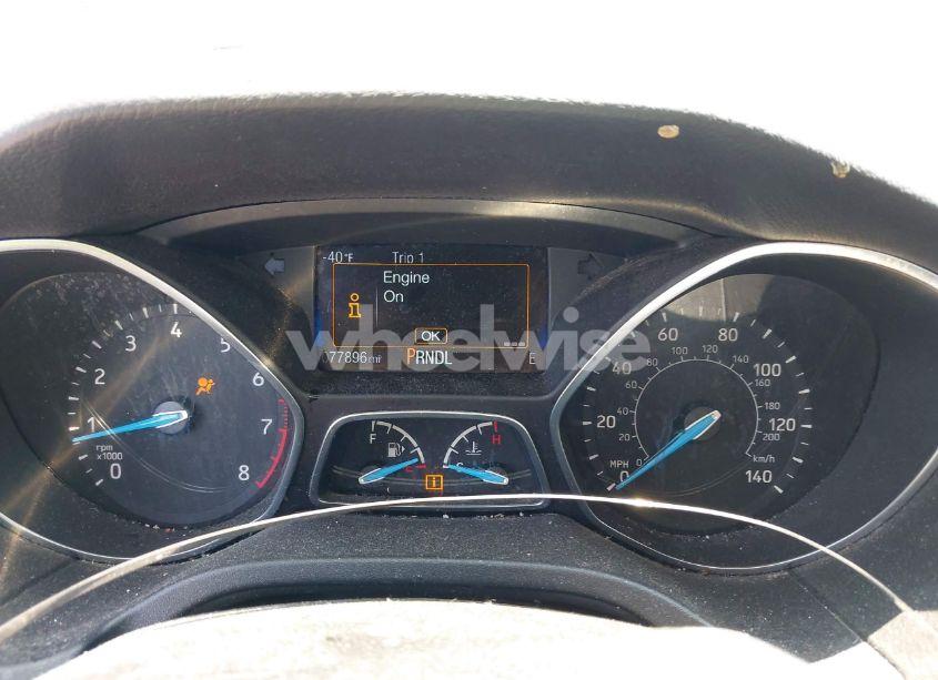 Photo 7 of 2016 Ford Focus SE (VIN 1FADP3F25GL305144)