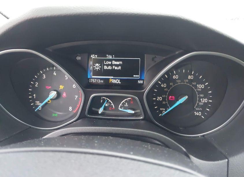 Photo 7 of 2016 Ford Focus SE (VIN 1FADP3F25GL322199)