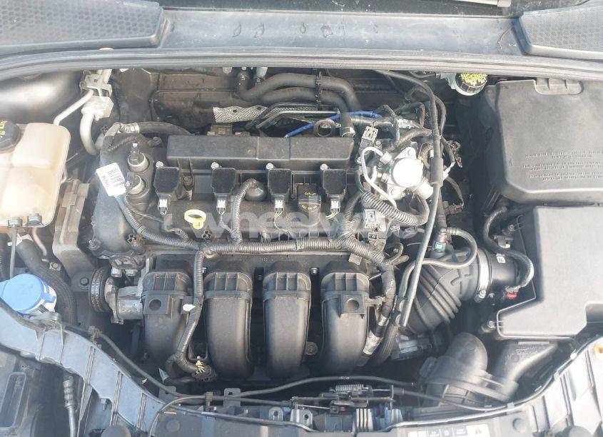 Photo 10 of 2016 Ford Focus SE (VIN 1FADP3F25GL337852)