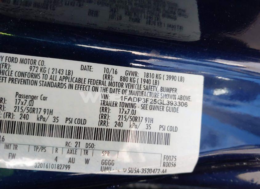 Photo 9 of 2016 Ford Focus SE (VIN 1FADP3F25GL393306)