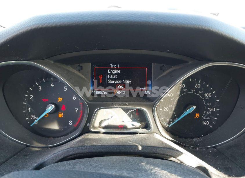 Photo 7 of 2017 Ford Focus SE (VIN 1FADP3F25HL223058)