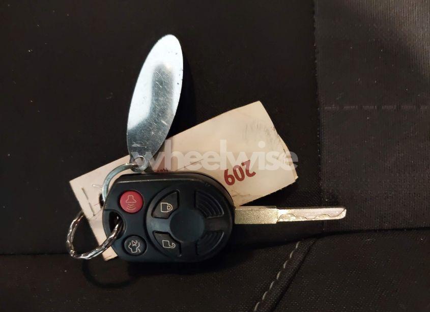 Photo 11 of 2017 Ford Focus SE (VIN 1FADP3F25HL229331)