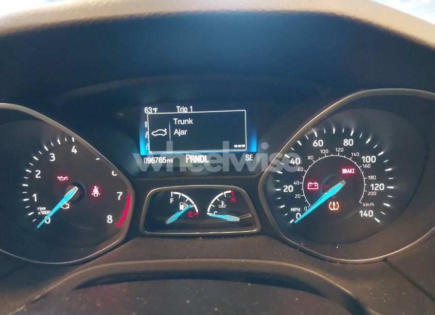 Photo 7 of 2017 Ford Focus SE (VIN 1FADP3F25HL229331)