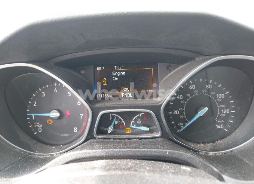 Photo 7 of 2017 Ford Focus SE (VIN 1FADP3F25HL272485)