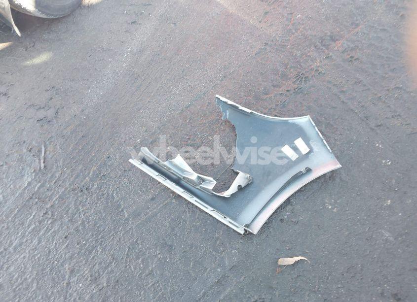 Photo 12 of 2017 Ford Focus SE (VIN 1FADP3F25HL273913)