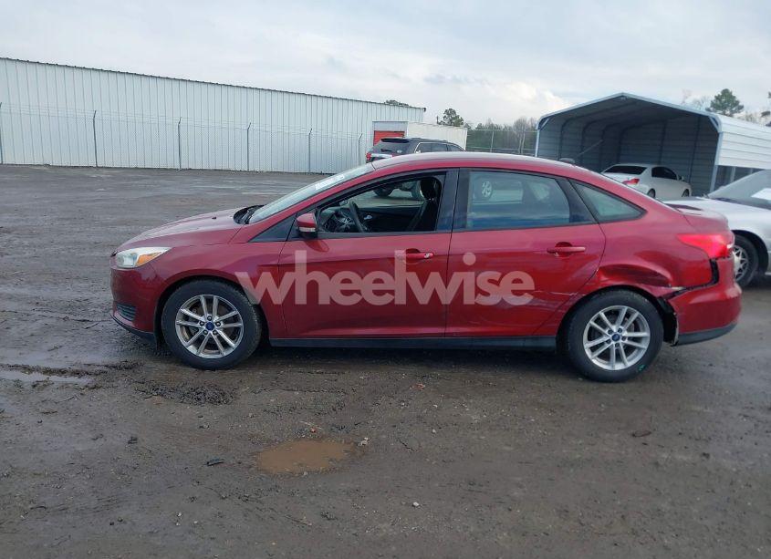 Photo 14 of 2017 Ford Focus SE (VIN 1FADP3F25HL275385)