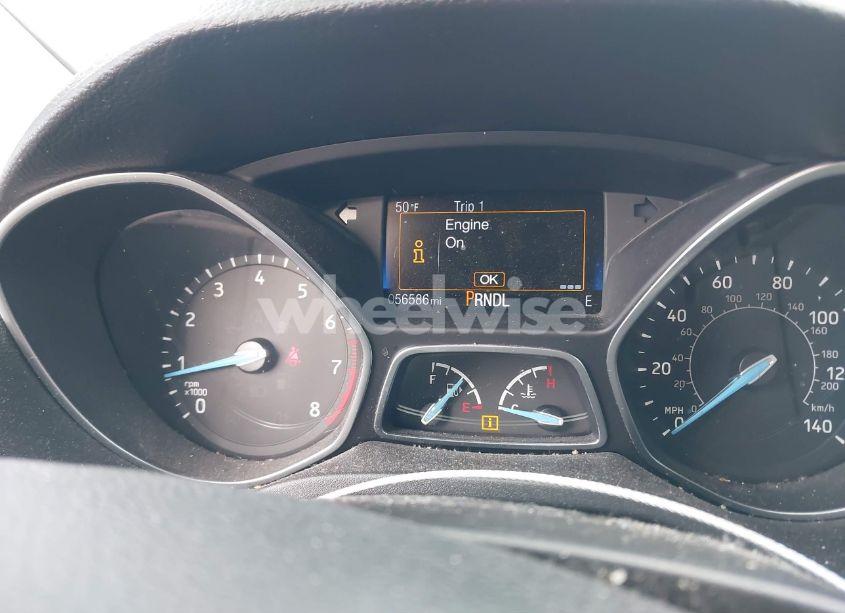 Photo 7 of 2017 Ford Focus SE (VIN 1FADP3F25HL275385)