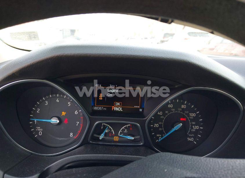 Photo 7 of 2017 Ford Focus SE (VIN 1FADP3F25HL281414)