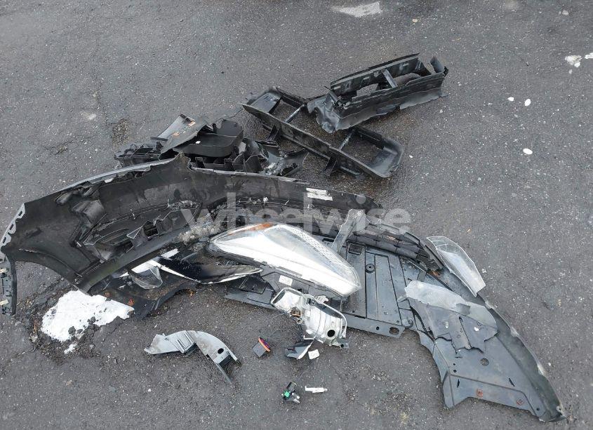 Photo 12 of 2017 Ford Focus SE (VIN 1FADP3F25HL297404)