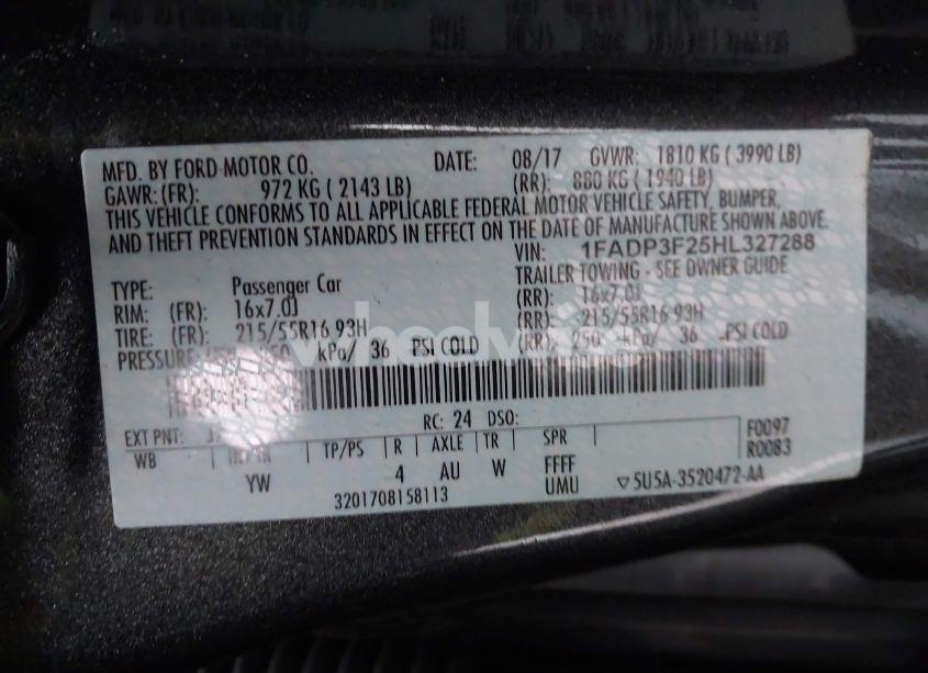 Photo 9 of 2017 Ford Focus SE (VIN 1FADP3F25HL327288)