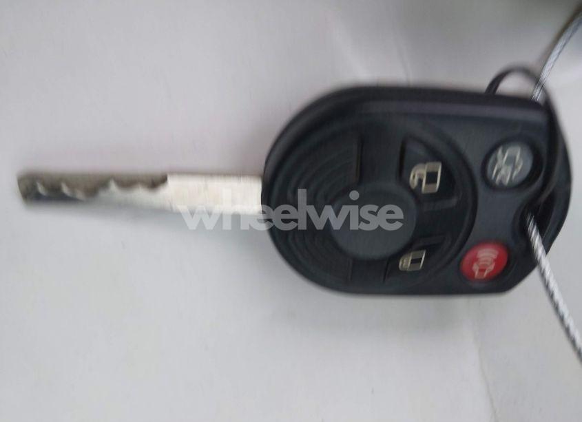 Photo 11 of 2017 Ford Focus SE (VIN 1FADP3F25HL335617)