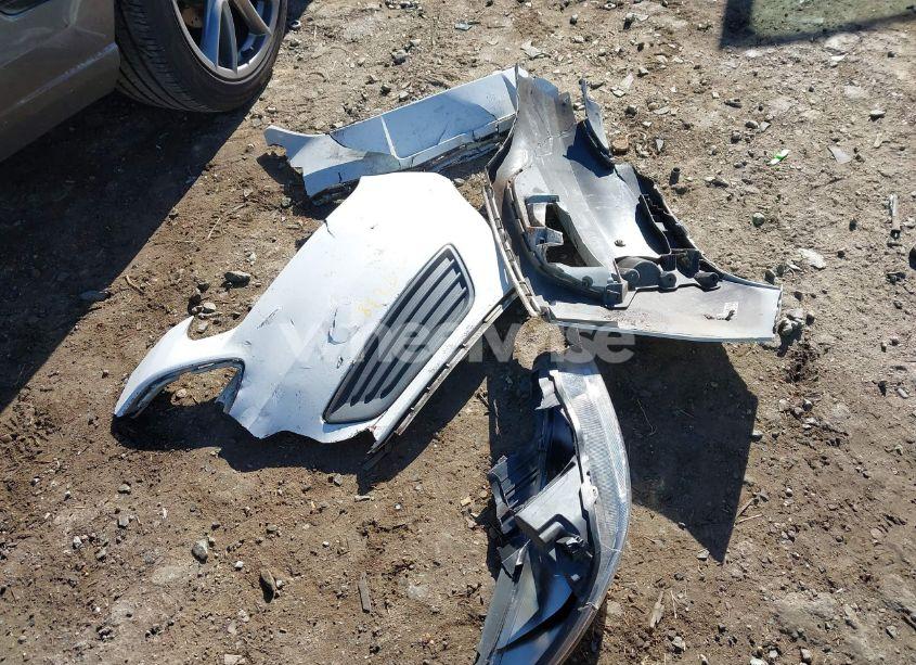 Photo 11 of 2018 Ford Focus SE (VIN 1FADP3F25JL231666)