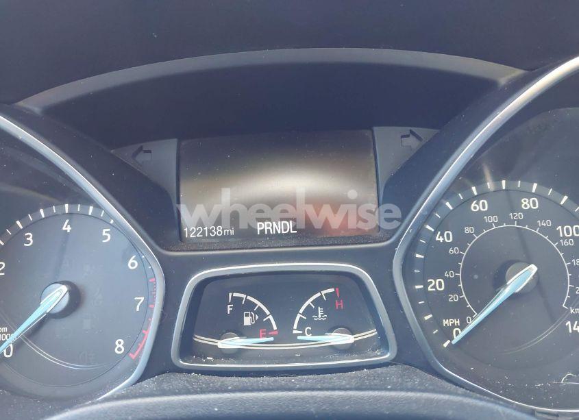 Photo 7 of 2018 Ford Focus SE (VIN 1FADP3F25JL231666)