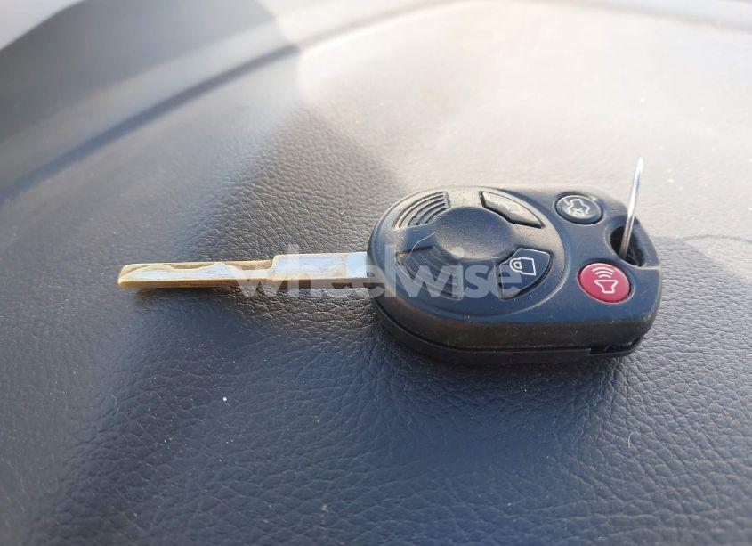 Photo 11 of 2018 Ford Focus SE (VIN 1FADP3F25JL250217)