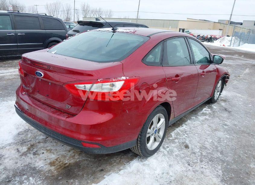 Photo 4 of 2013 Ford Focus SE (VIN 1FADP3F26DL113727)