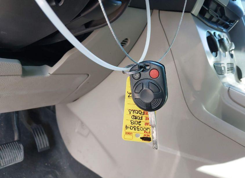 Photo 11 of 2013 Ford Focus SE (VIN 1FADP3F26DL169862)