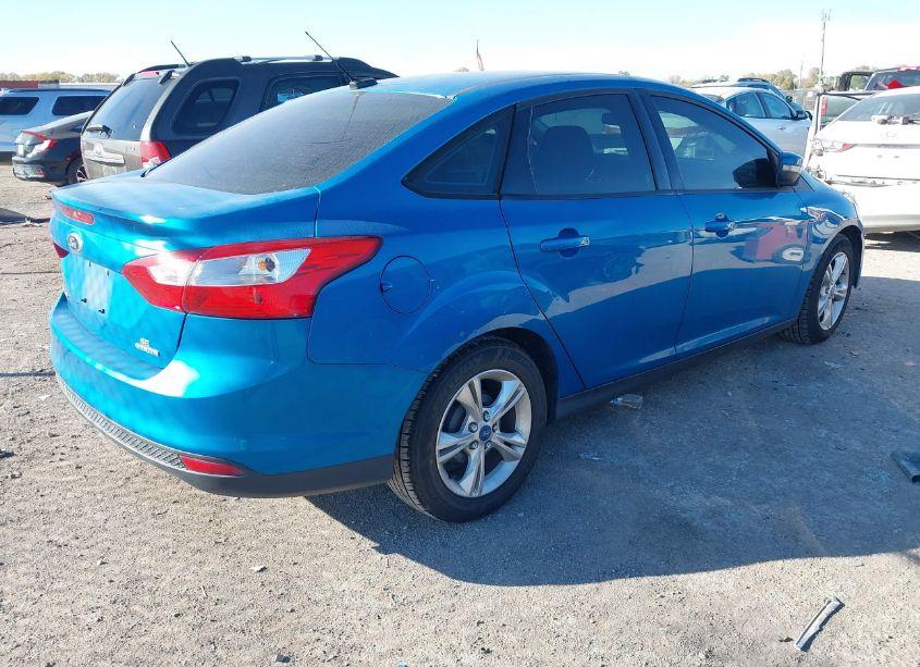 Photo 4 of 2013 Ford Focus SE (VIN 1FADP3F26DL169862)
