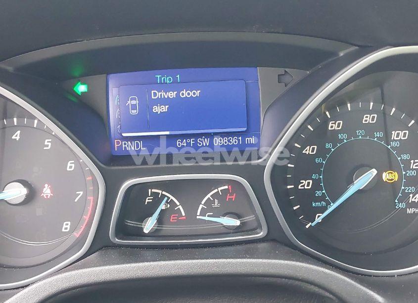 Photo 7 of 2013 Ford Focus SE (VIN 1FADP3F26DL215593)