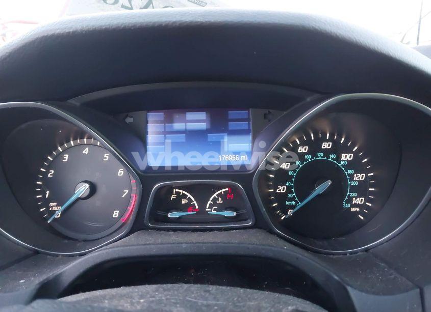 Photo 7 of 2013 Ford Focus SE (VIN 1FADP3F26DL230692)