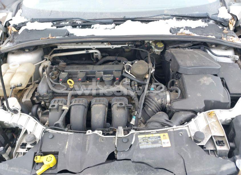 Photo 10 of 2013 Ford Focus SE (VIN 1FADP3F26DL232474)