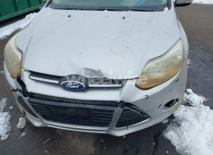 Photo 6 of 2013 Ford Focus SE (VIN 1FADP3F26DL232474)