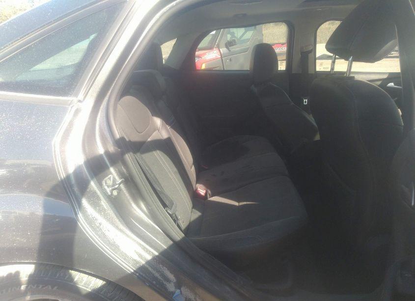 Photo 8 of 2013 Ford Focus SE (VIN 1FADP3F26DL236038)