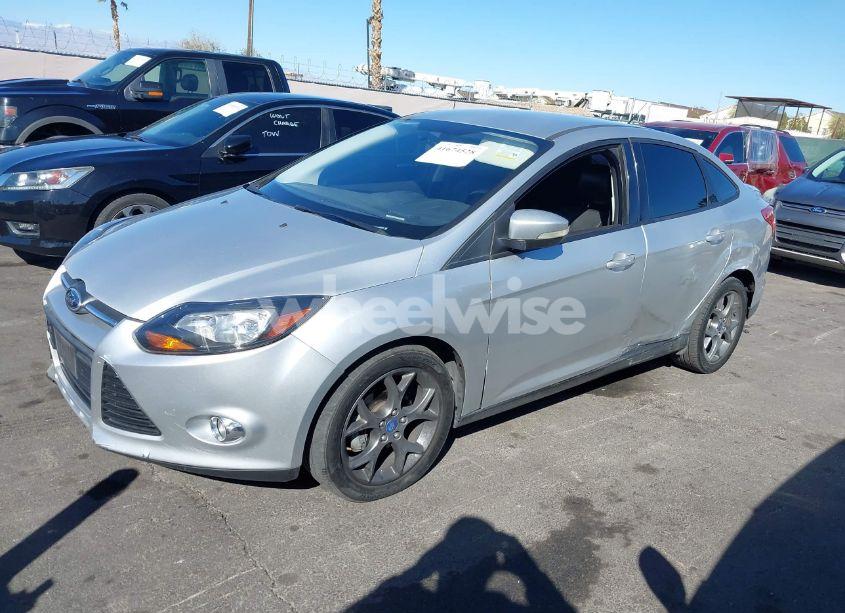 Photo 14 of 2013 Ford Focus SE (VIN 1FADP3F26DL273235)