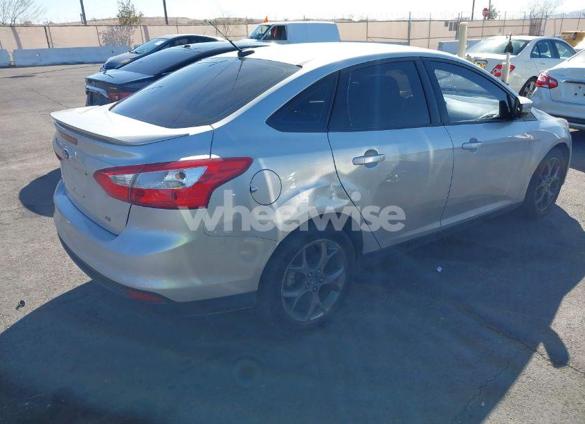 Photo 4 of 2013 Ford Focus SE (VIN 1FADP3F26DL273235)