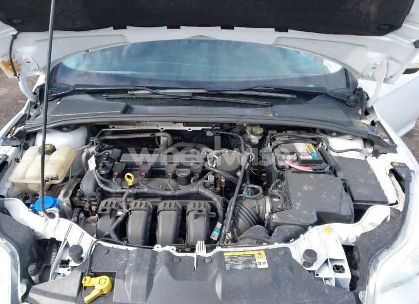 Photo 10 of 2013 Ford Focus SE (VIN 1FADP3F26DL302698)