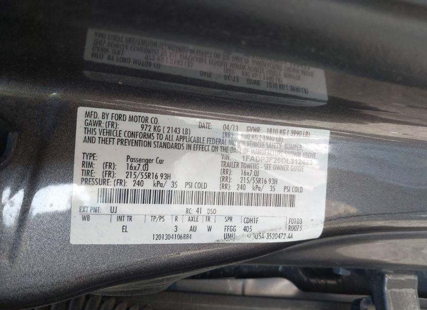 Photo 9 of 2013 Ford Focus SE (VIN 1FADP3F26DL312423)