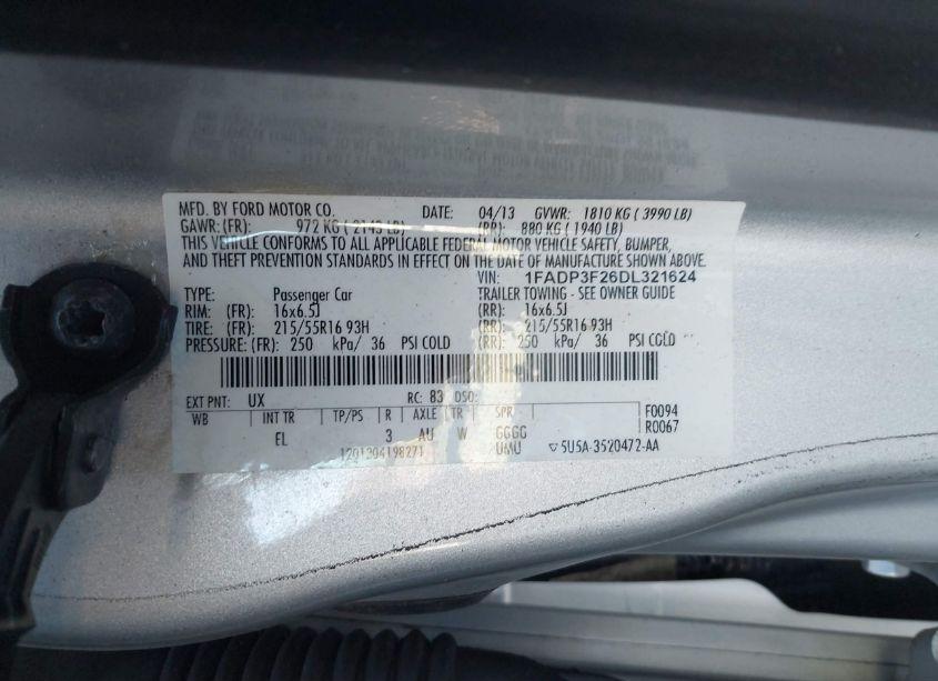 Photo 9 of 2013 Ford Focus SE (VIN 1FADP3F26DL321624)