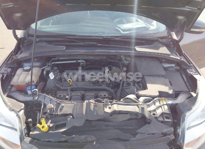 Photo 10 of 2013 Ford Focus SE (VIN 1FADP3F26DL333451)