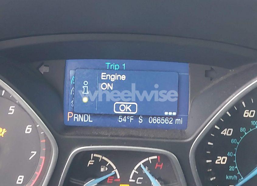 Photo 14 of 2013 Ford Focus SE (VIN 1FADP3F26DL358995)