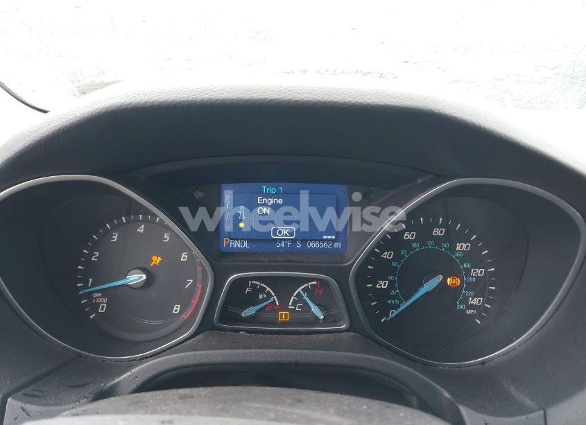 Photo 7 of 2013 Ford Focus SE (VIN 1FADP3F26DL358995)