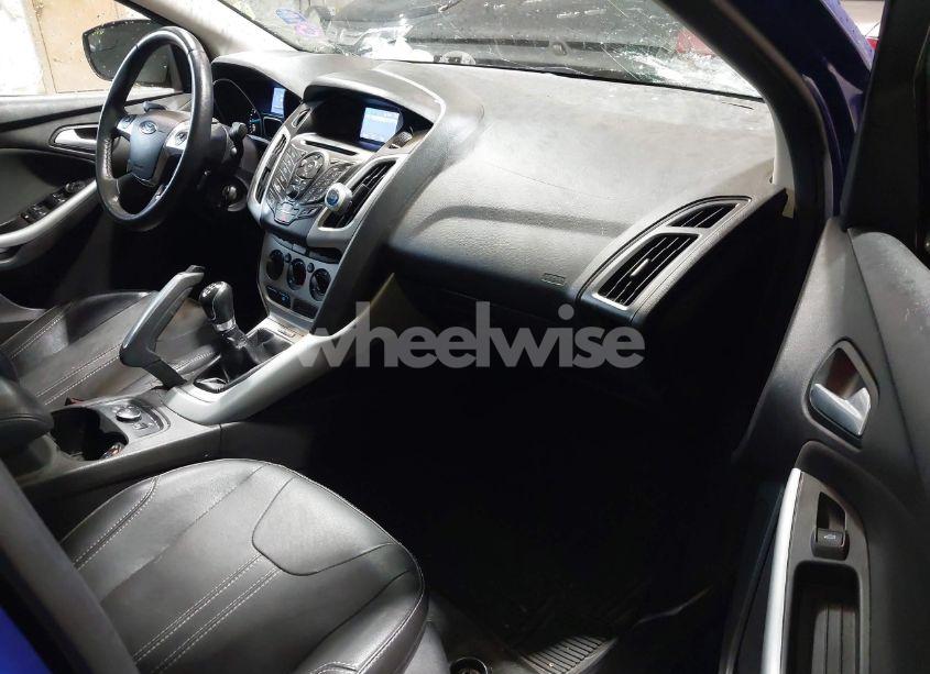 Photo 5 of 2013 Ford Focus SE (VIN 1FADP3F26DL383640)