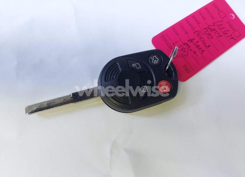 Photo 11 of 2014 Ford Focus SE (VIN 1FADP3F26EL179132)