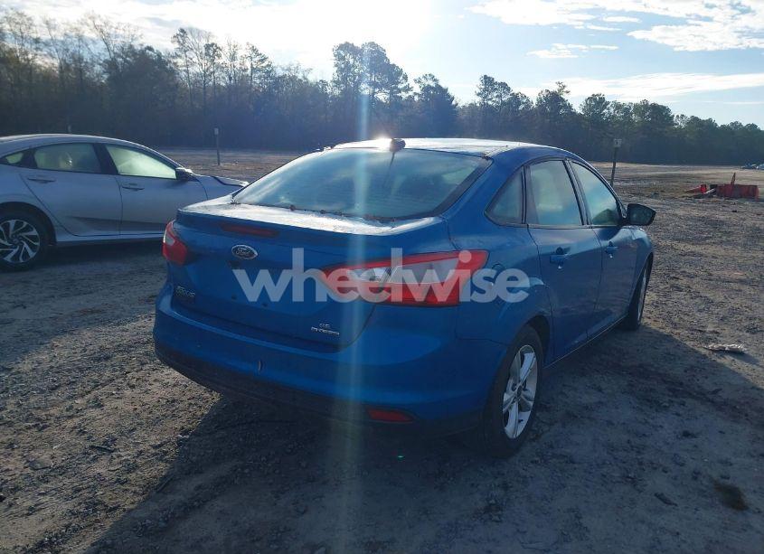 Photo 4 of 2014 Ford Focus SE (VIN 1FADP3F26EL179549)