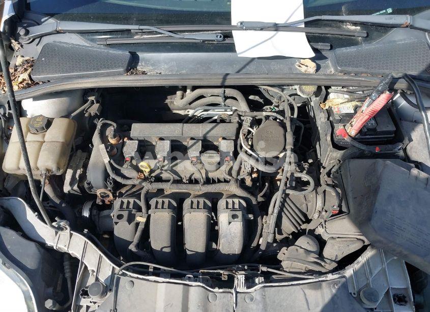 Photo 10 of 2014 Ford Focus SE (VIN 1FADP3F26EL193208)